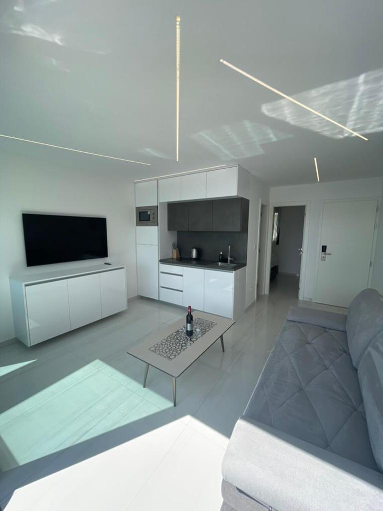 Villa San Sebastian-Direct Sea View バスカ エクステリア 写真